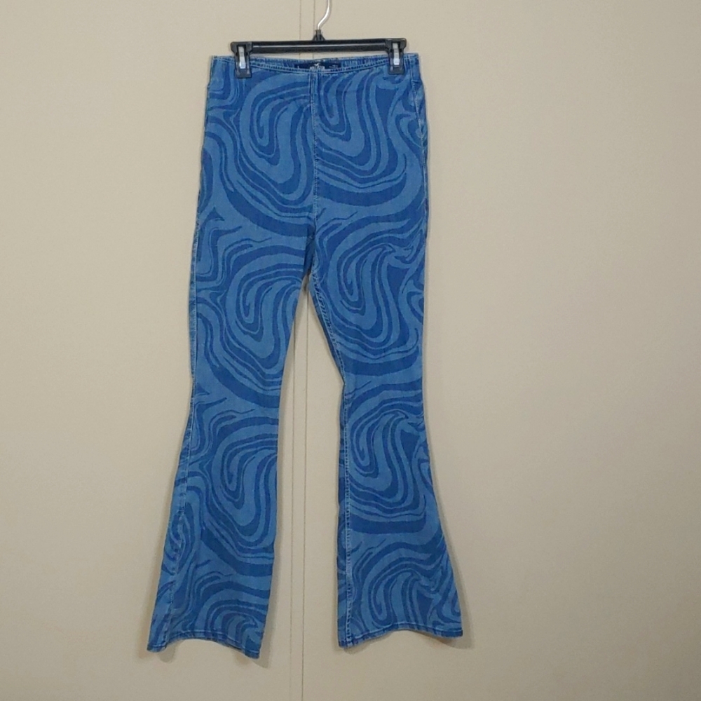 Hollister High Rise Flare Jeans Marble Print, Size Small